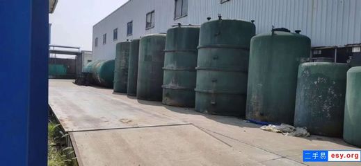 二手立式玻璃鋼罐 20余臺(tái)10立方-80立方鹽酸儲(chǔ)罐 9成新1到3年(山東濟(jì)寧)