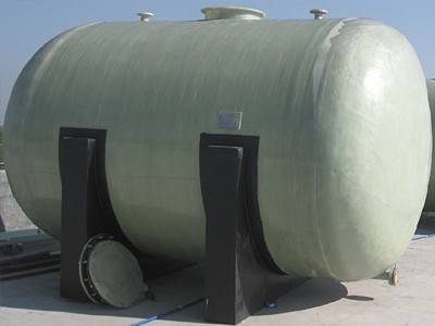 吉林購買玻璃鋼儲罐 廠家專業(yè)生產(chǎn)定制 玻璃鋼鹽酸儲罐圖片_高清圖_細節(jié)圖-棗強縣昱誠玻璃鋼制品廠 -